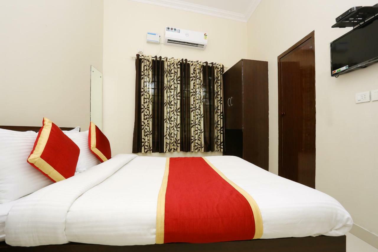 Oyo 9118 Saravana Inn Thiruvananthapuram Dış mekan fotoğraf