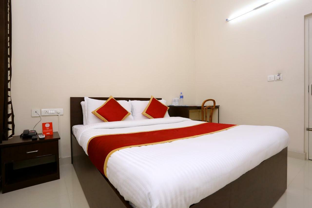 Oyo 9118 Saravana Inn Thiruvananthapuram Dış mekan fotoğraf